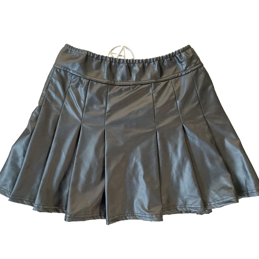 NWT Spencers Black Faux Leather Pleated Pentagram Zipper Mini Skirt Goth Alt S